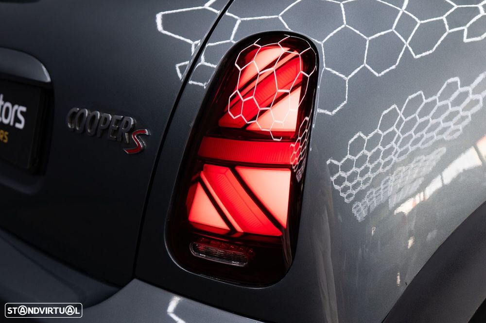 MINI 3 Portas Cooper S - 16
