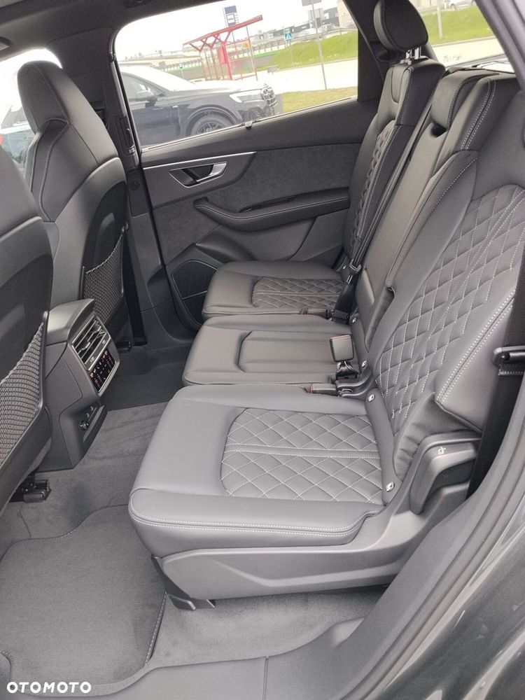 Audi Q7 - 18