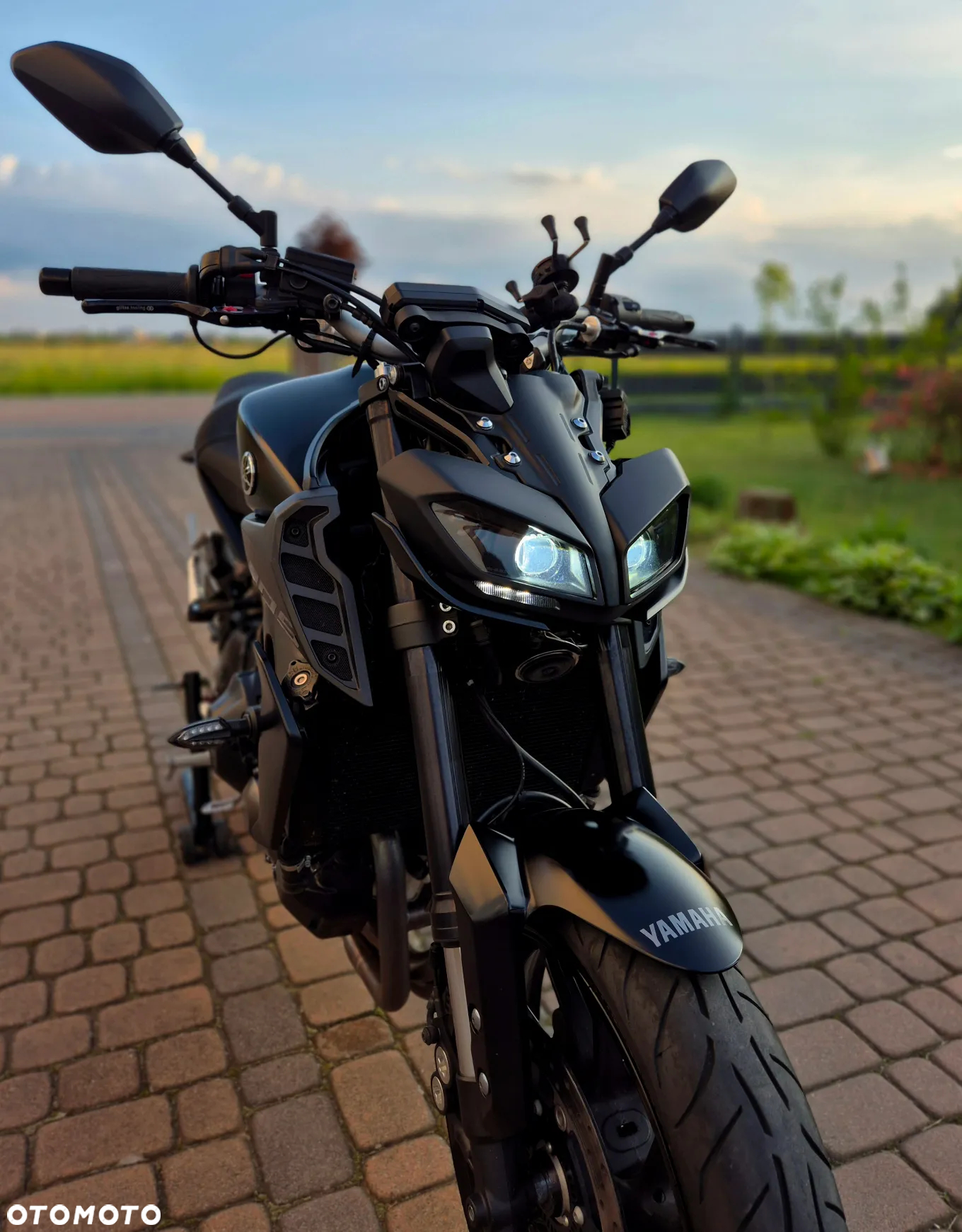 Yamaha MT - 3