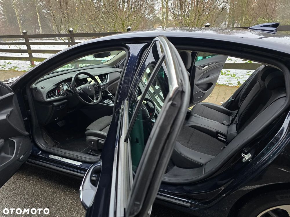 Opel Insignia 2.0 T 4x4 Exclusive S&S - 17