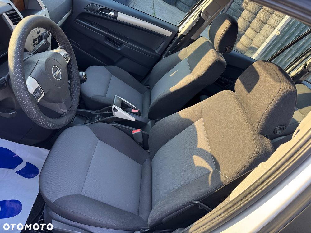 Opel Zafira 1.7 CDTI Edition - 25