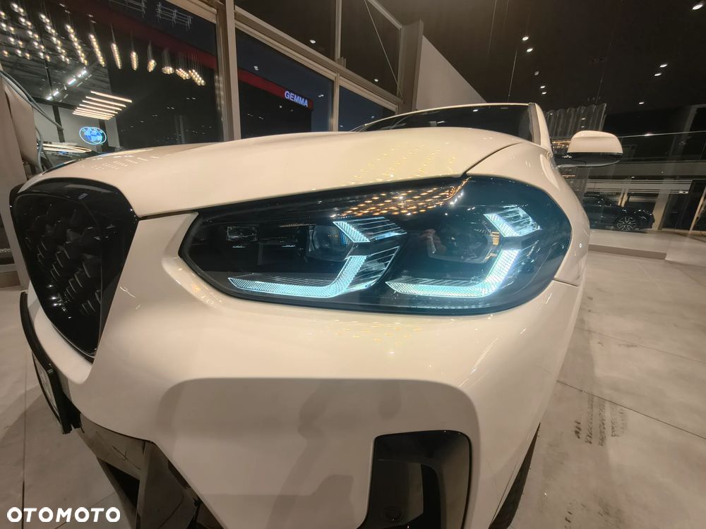BMW X4 - 10