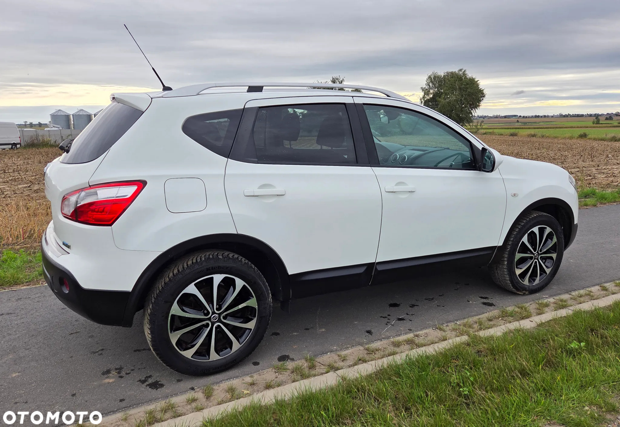Nissan Qashqai 1.5 dCi Tekna - 9