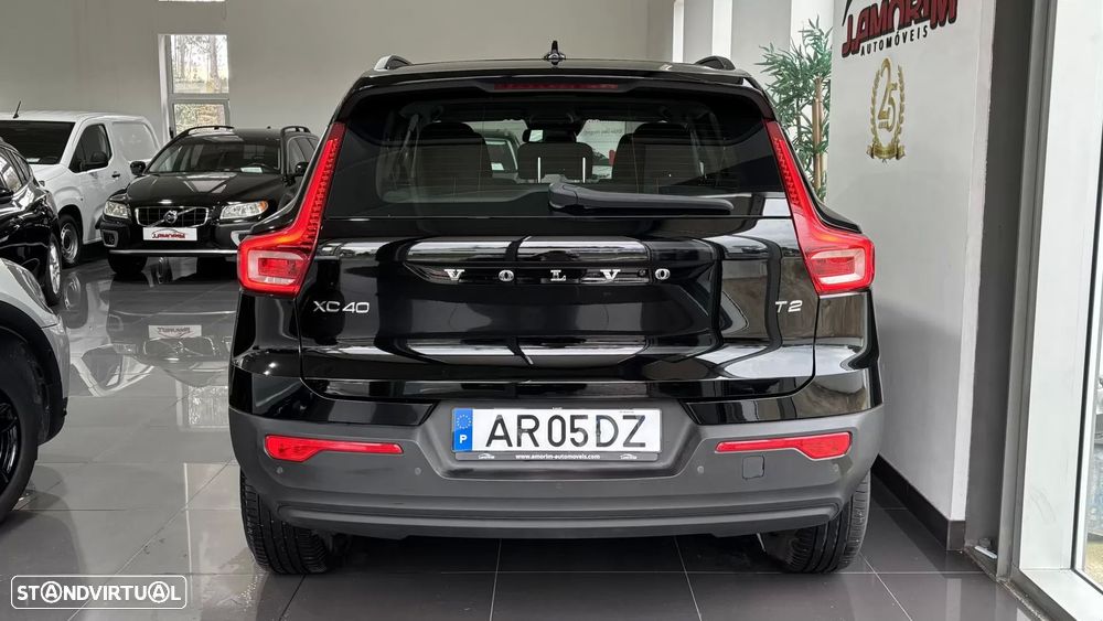 Volvo XC 40 1.5 T2 Essential - 5