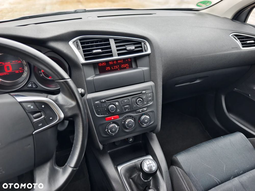 Citroën C4 VTi 120 Style - 15