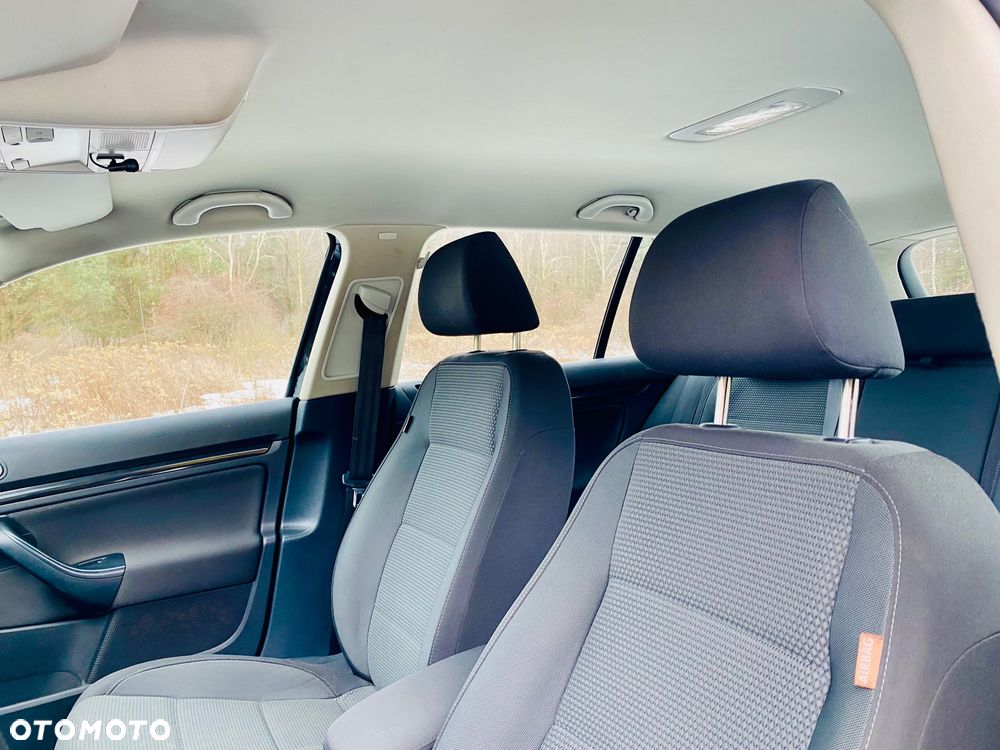 Volkswagen Golf 1.2 TSI BlueMotion Technology Comfortline - 28