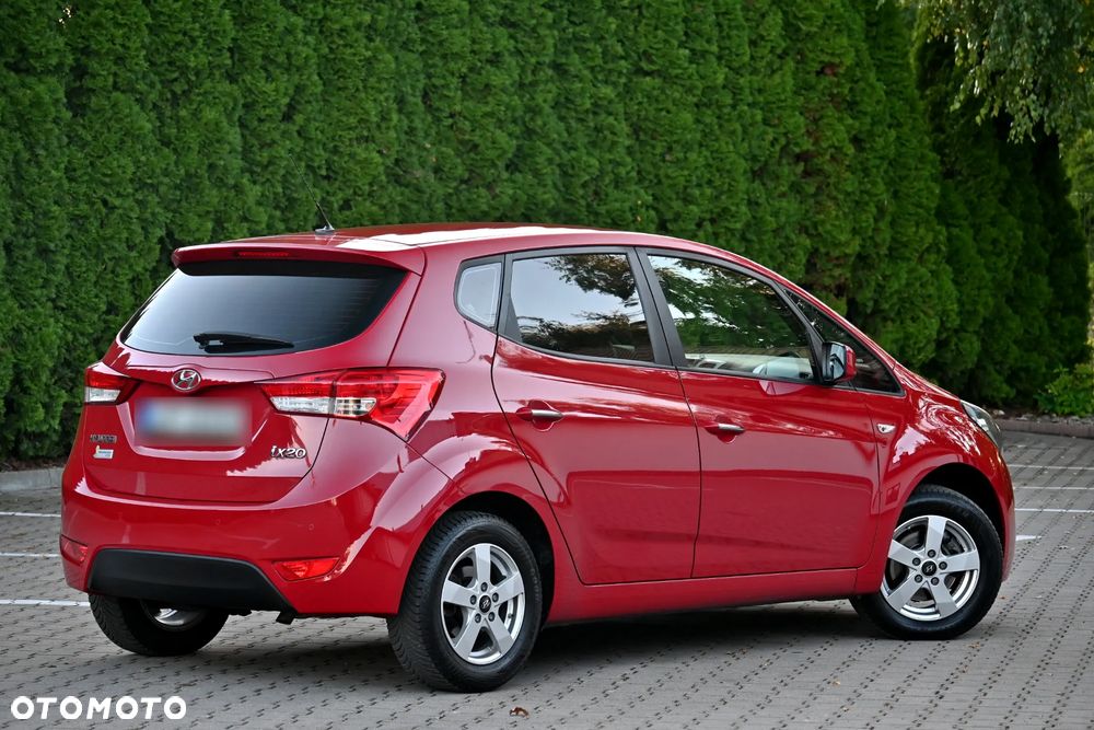 Hyundai ix20 1.4 blue Comfort - 14