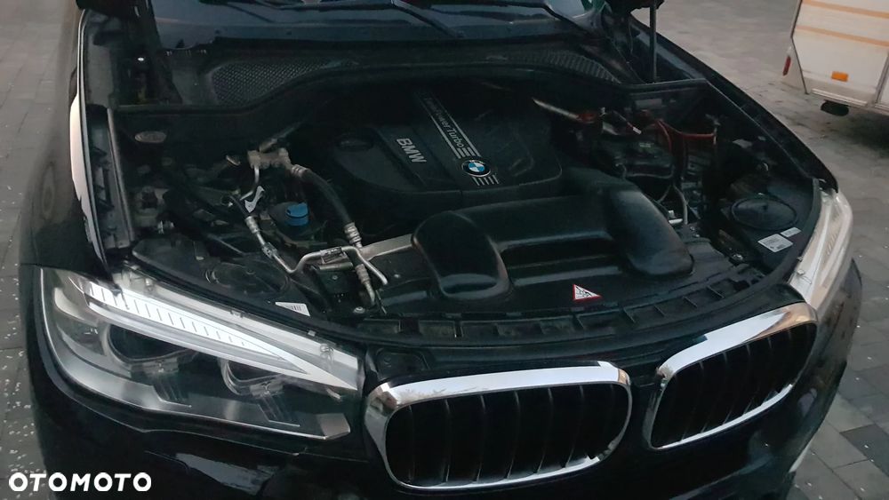 BMW X5 xDrive25d - 37