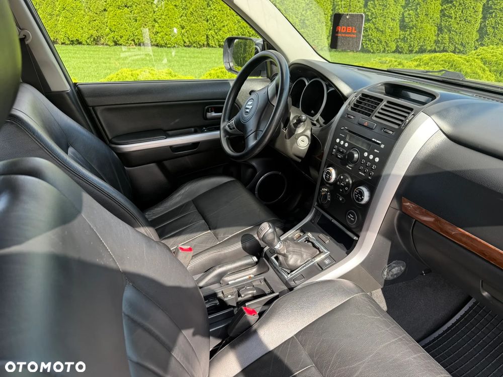 Suzuki Grand Vitara - 17
