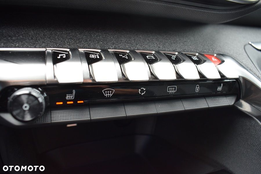Peugeot 3008 PureTech 130 Stop & Start EAT6 Active - 19