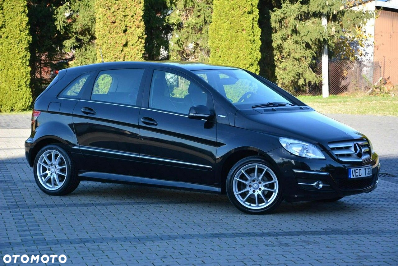 Mercedes-Benz Klasa B 180 - 10
