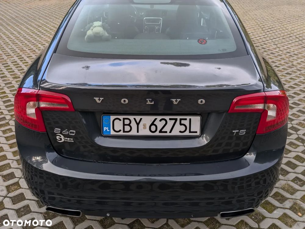 Volvo S60 - 10