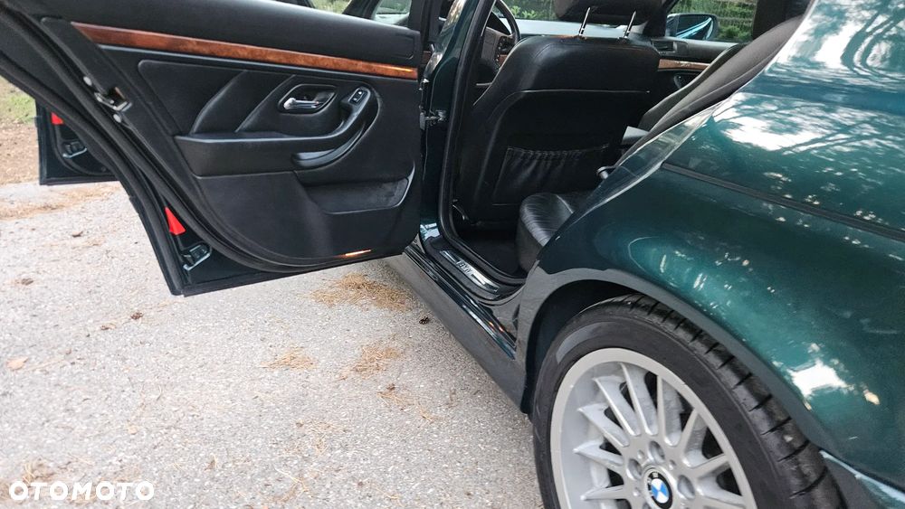 BMW Seria 5 - 29