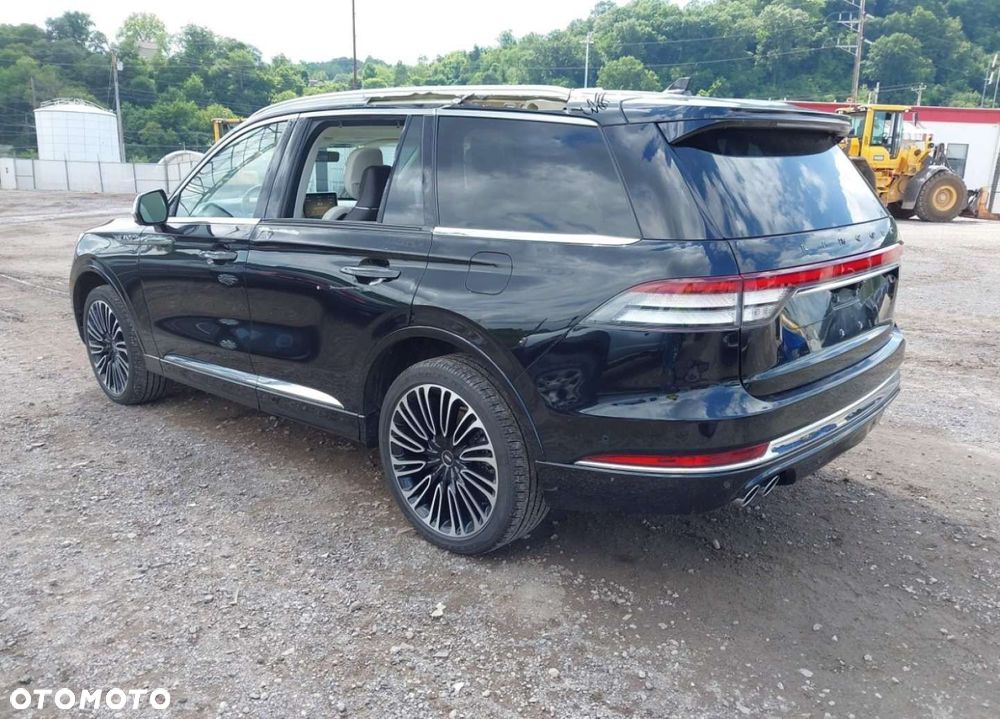 Lincoln Aviator - 6