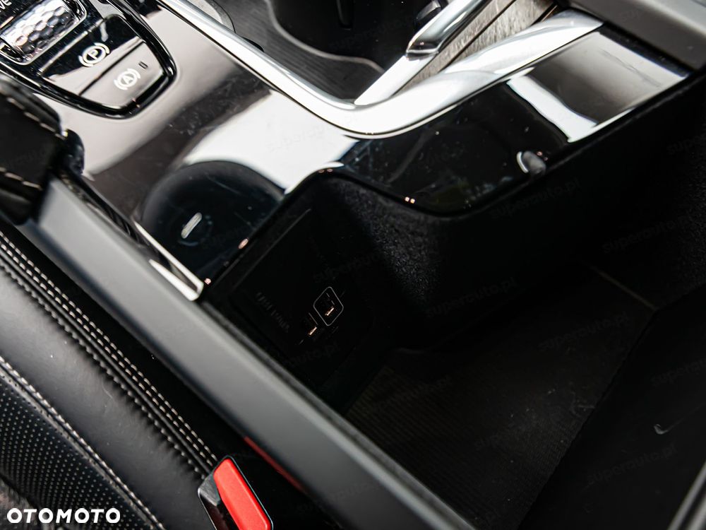 Volvo V90 - 25
