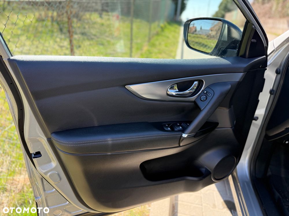 Nissan Qashqai 1.5 dCi Tekna+ DCT - 23