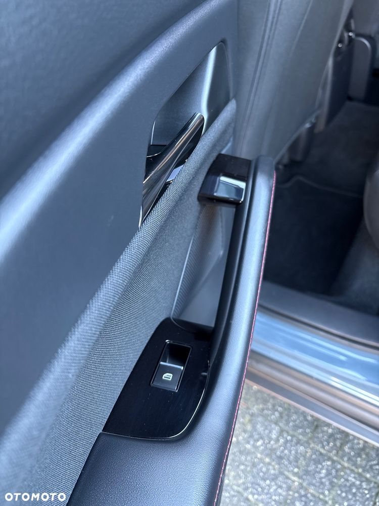 Mazda CX-30 e-SKYACTIV-G 2.0 M HYBRID DRIVE HOMURA - 19