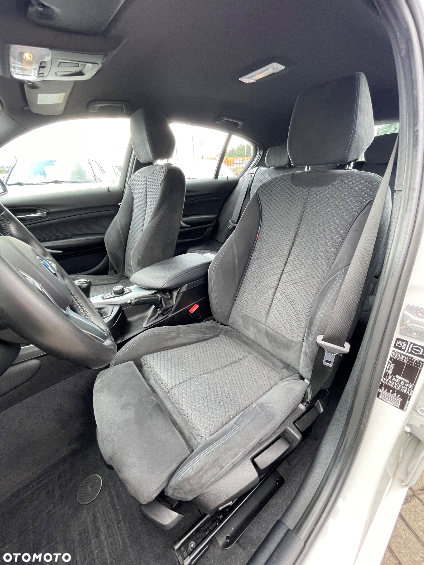 BMW Seria 1 118i M Sport - 6