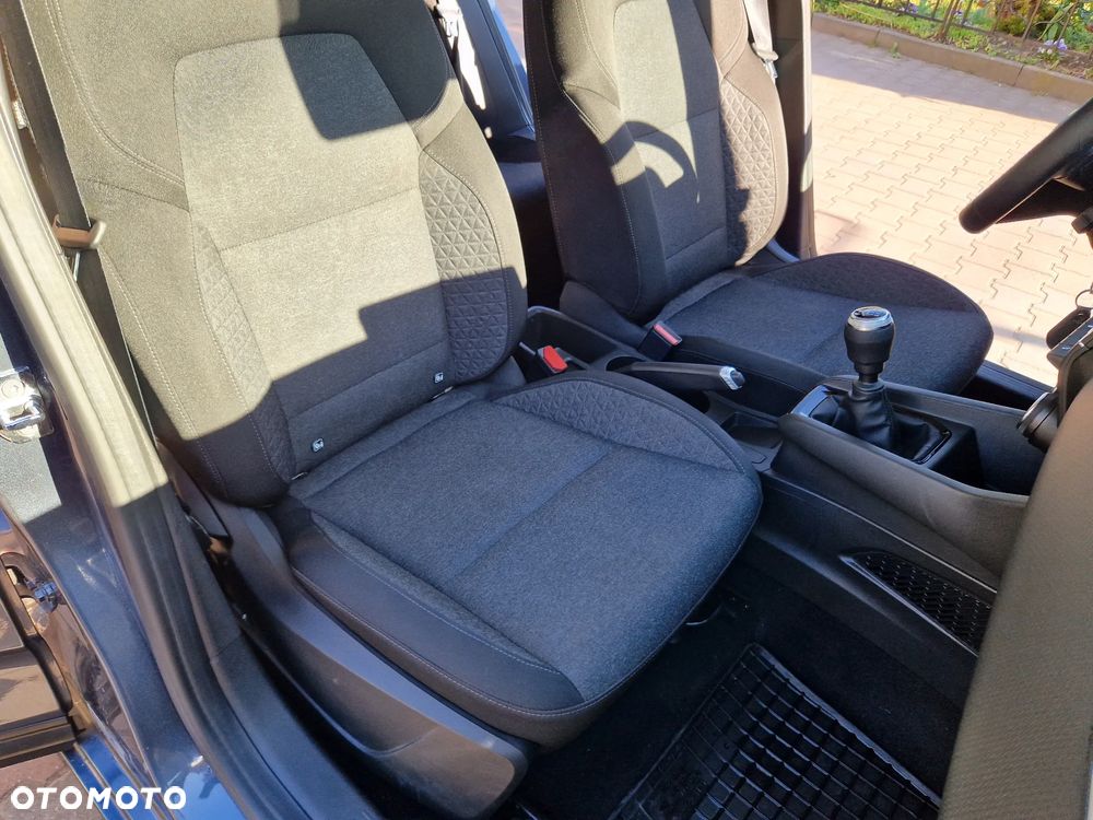 Renault Clio - 23