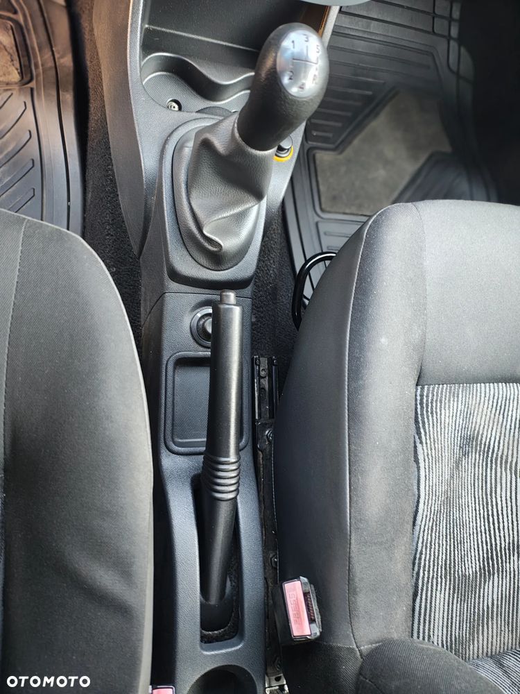 Dacia Sandero 1.4 MPI Ambiance - 16