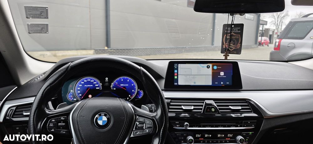 BMW 5 Series 2018 — imagine 9
