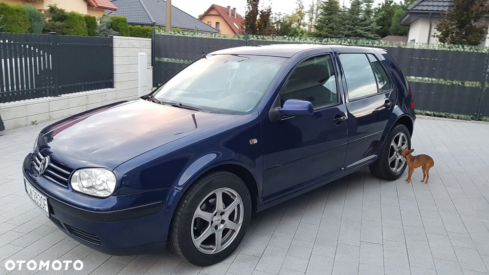 Volkswagen Golf 1.6 Comfortline - 11