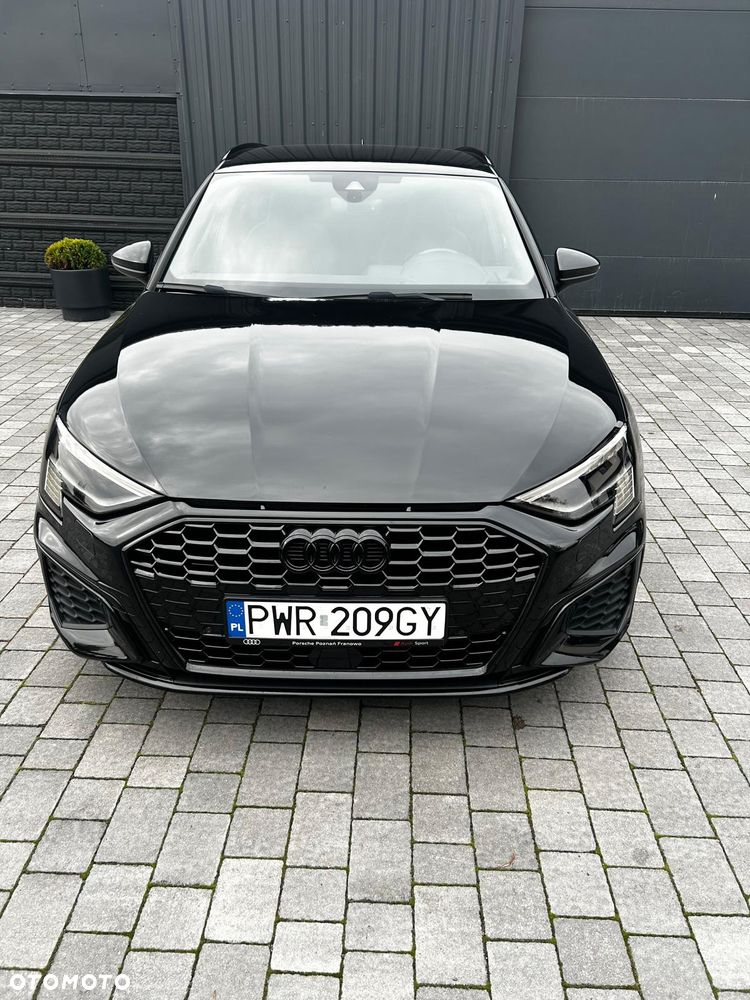 Audi A3 Sportback - 2