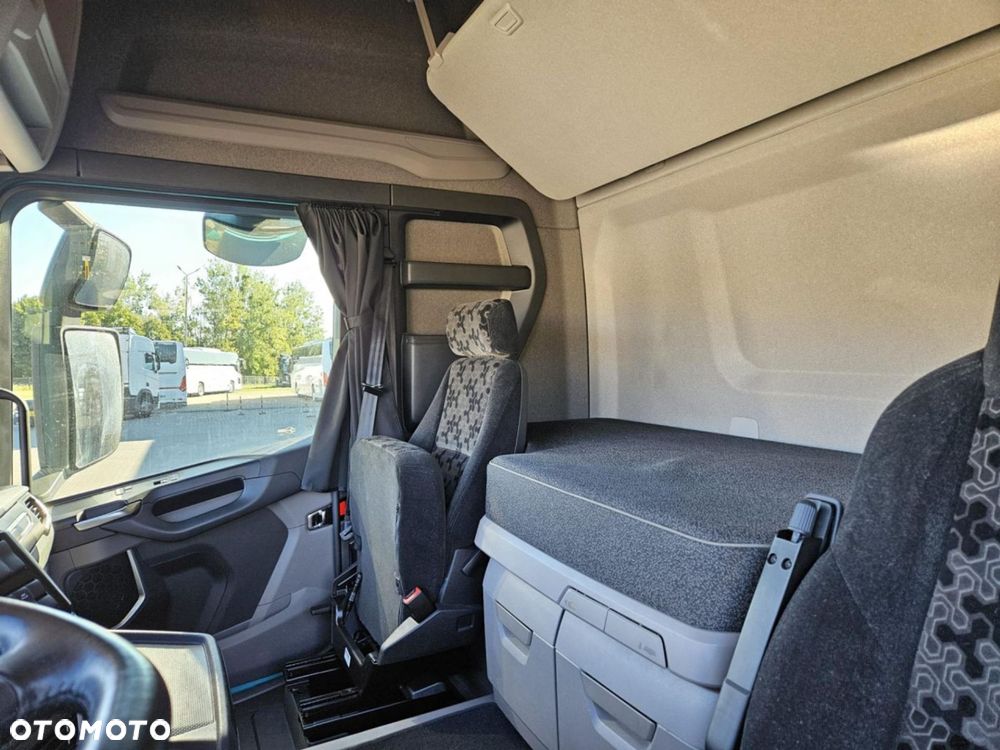 Scania R 460 A4x2NA - 12