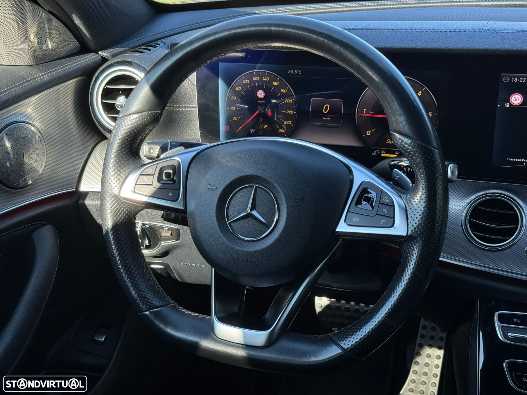 Mercedes-Benz E 220 d AMG Line - 28