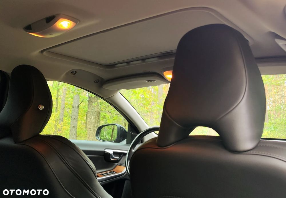 Volvo S60 - 8