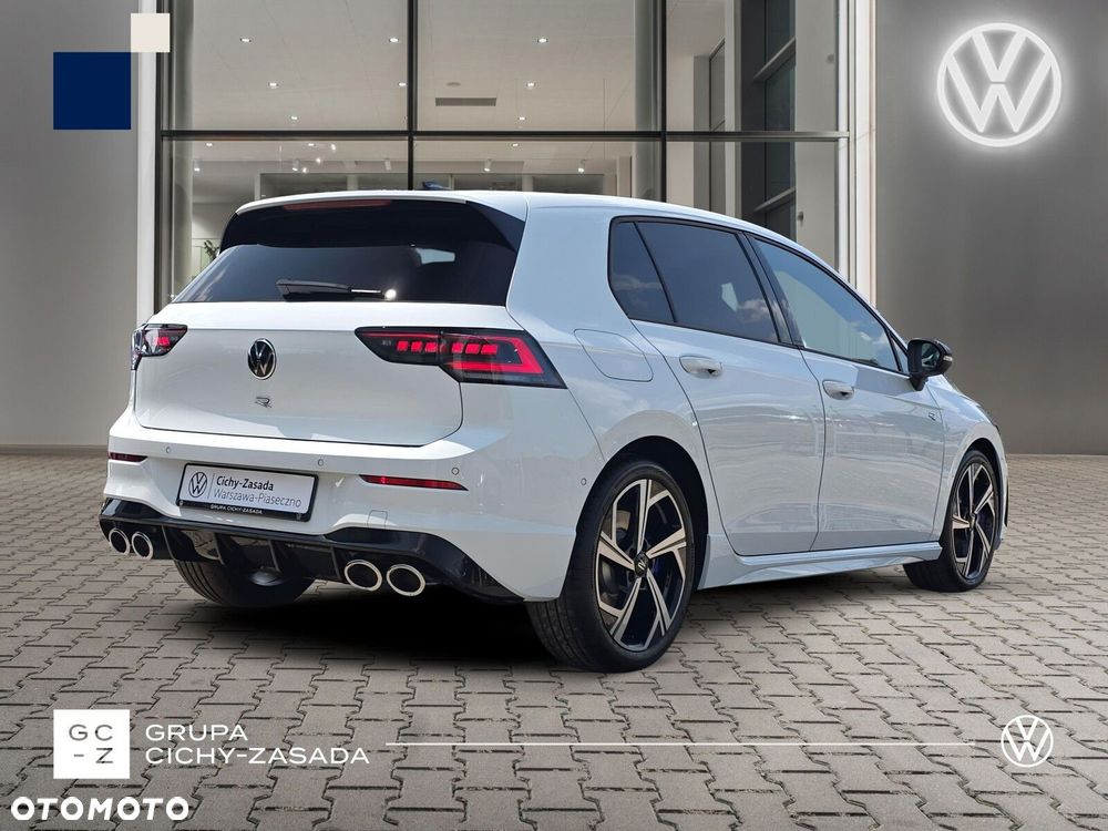 Volkswagen Golf 2.0 TSI 4Motion R DSG - 6