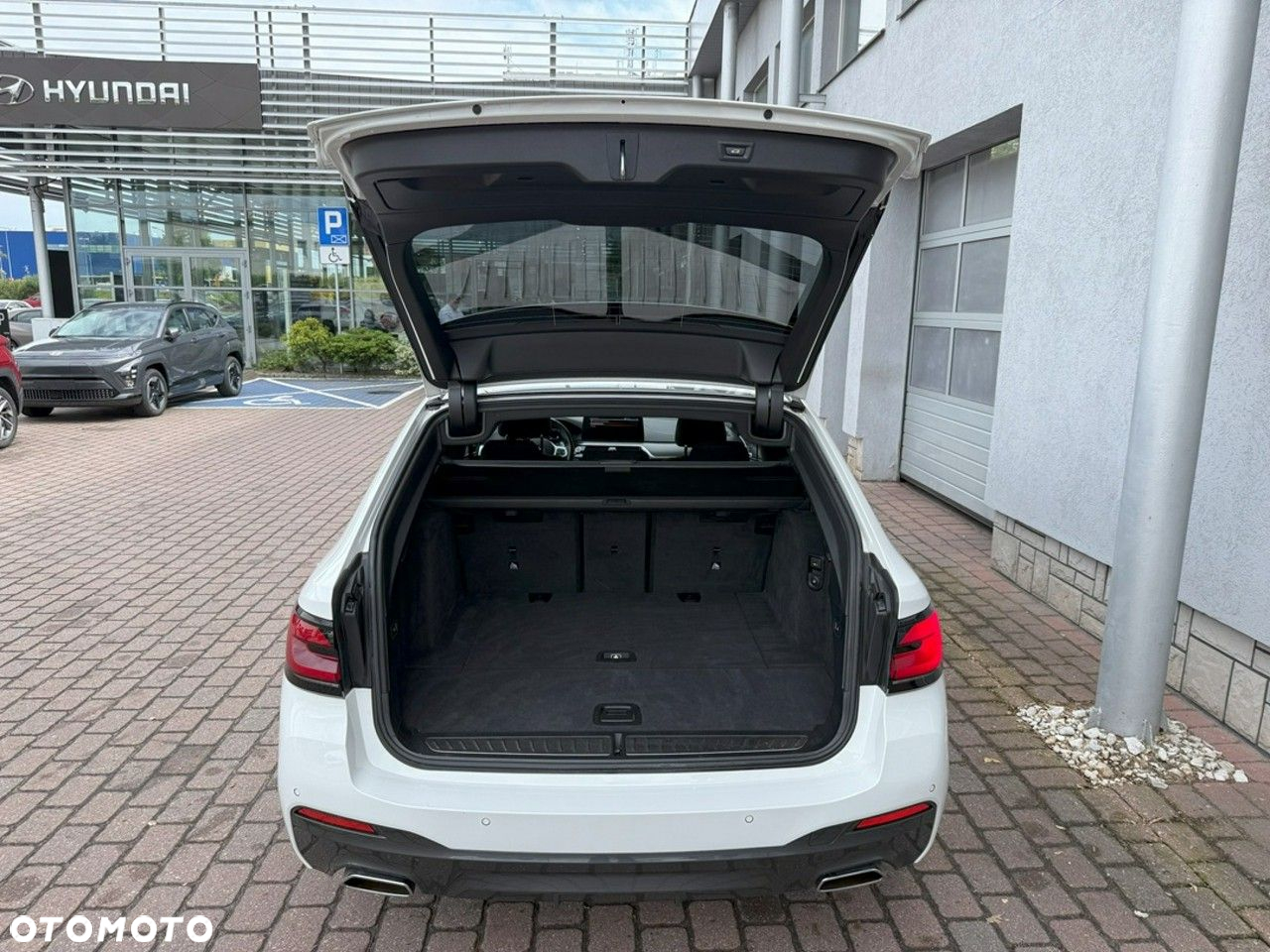 BMW Seria 5 - 11