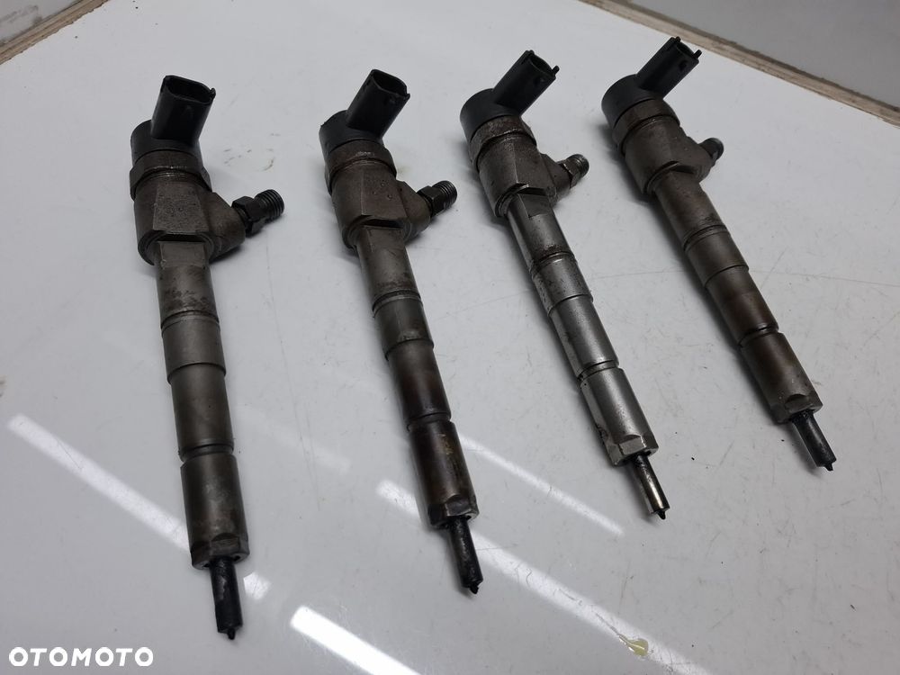 WTRYSKIWACZ WTRYSKIWACZE WTRYSK WTRYSKI OPEL INSIGNIA A 2,0 CDTI A20DTH 0445110327 - 3