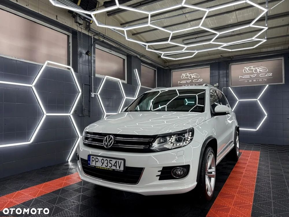 Volkswagen Tiguan 1.4 TSI 4Mot Perfectline R-Style - 4