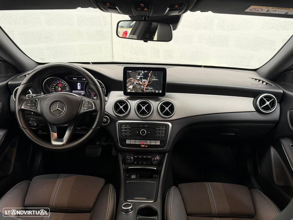 Mercedes-Benz CLA 200 - 3