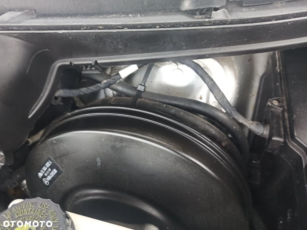 Mercedes-Benz Klasa E 220 CDI Avantgarde - 26