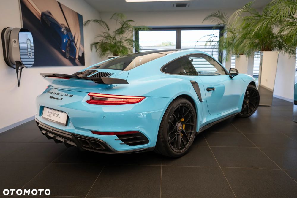 Porsche 911 - 37