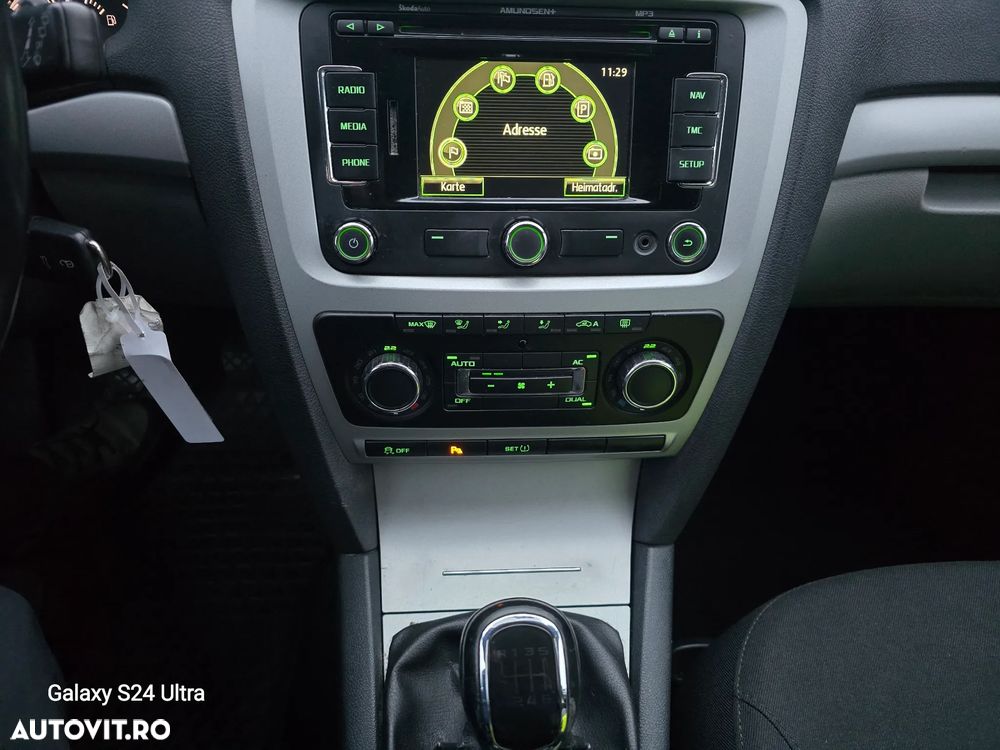 Skoda Octavia 2.0 TDI DPF Ambition - 6