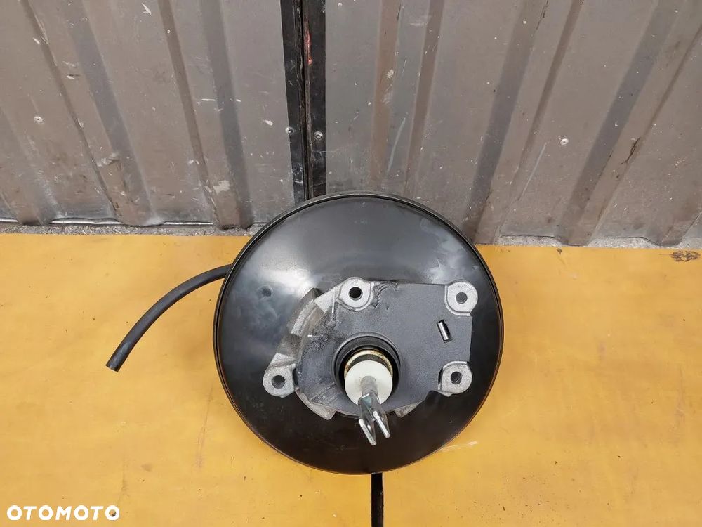 Serwo Pompa Hamulcowa Renault Kangoo II III Citan W415 472109791R - 3