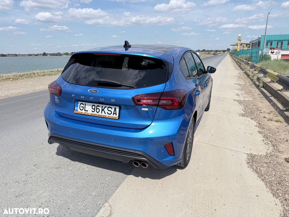 Ford Focus - 2