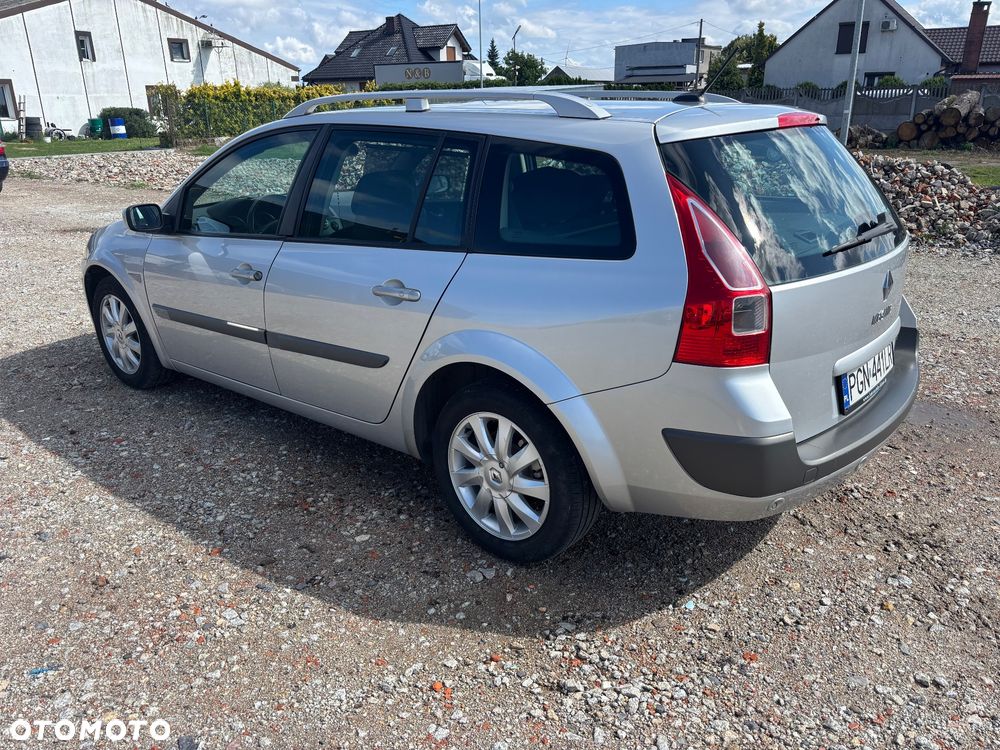 Renault Megane 2.0 dCi Expression - 3