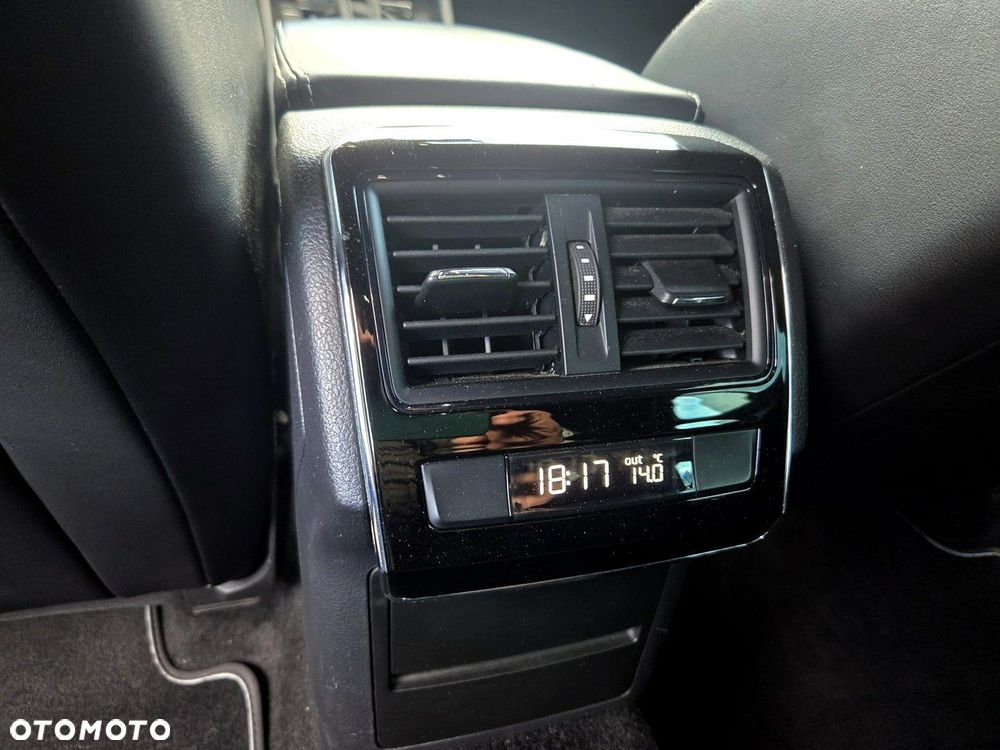 Skoda Superb 2.0 TSI Sportline DSG - 26