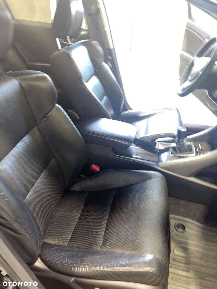 Honda Accord 2.0 Executive Nav - 25