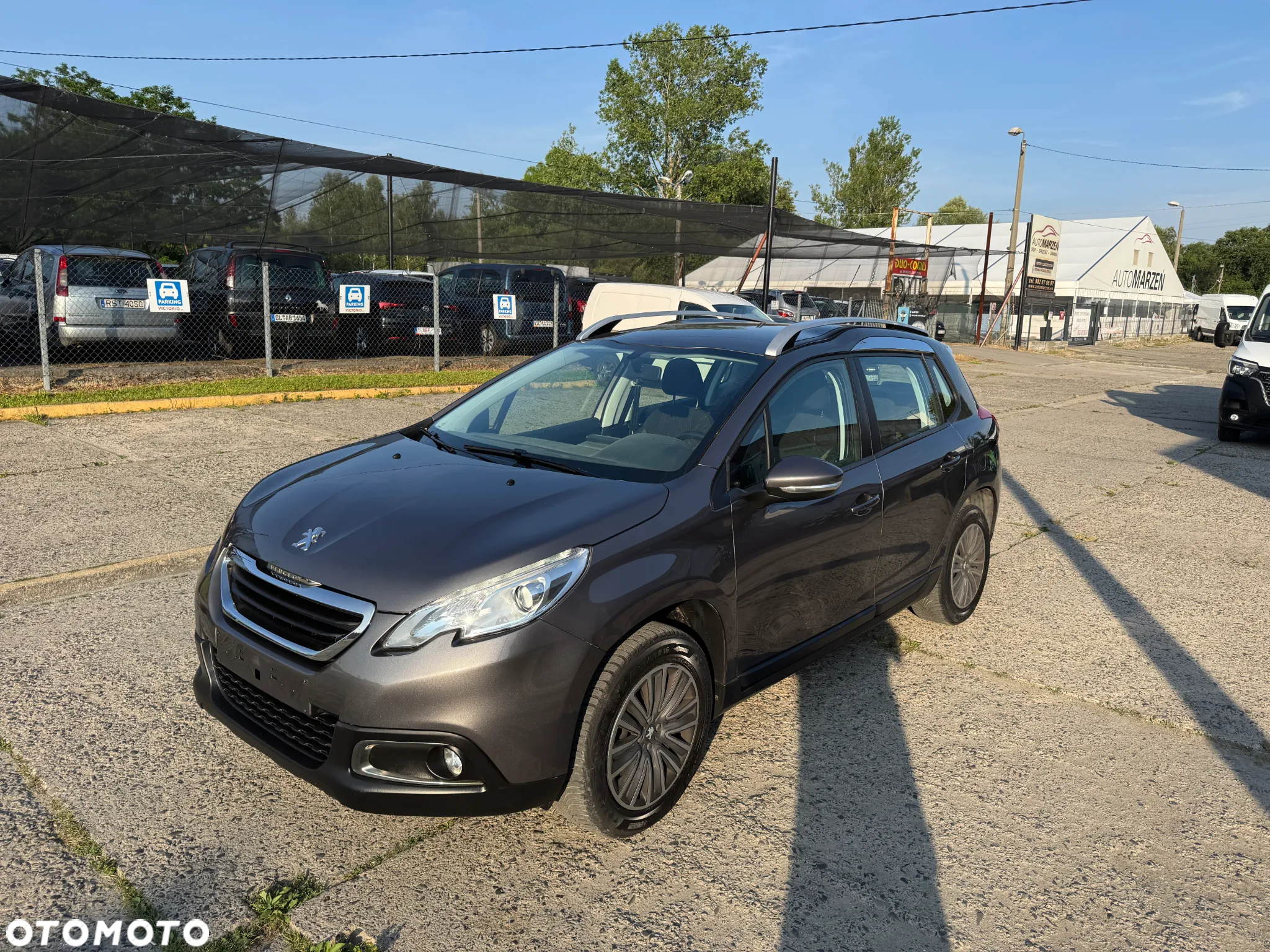 Peugeot 2008 1.6 e-HDi Active S&S - 9