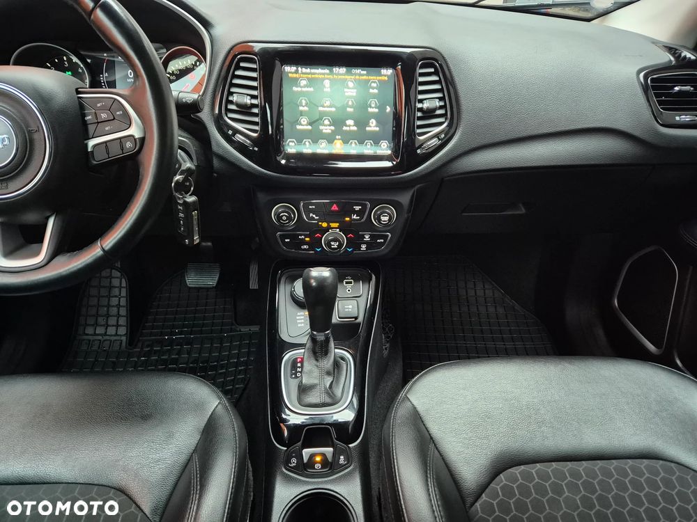 Jeep Compass 2.0 MJD Night Eagle 4WD S&S - 28