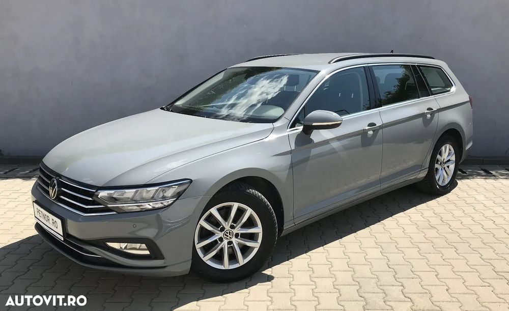 Volkswagen Passat - 2