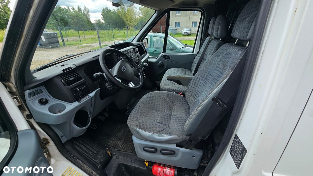 Ford Transit - 7