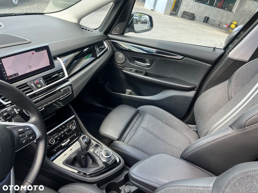 BMW Seria 2 216i GPF Sport Line - 12