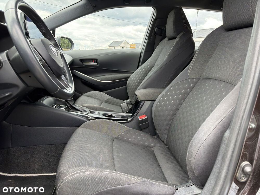 Toyota Corolla 1.8 Hybrid Comfort - 12