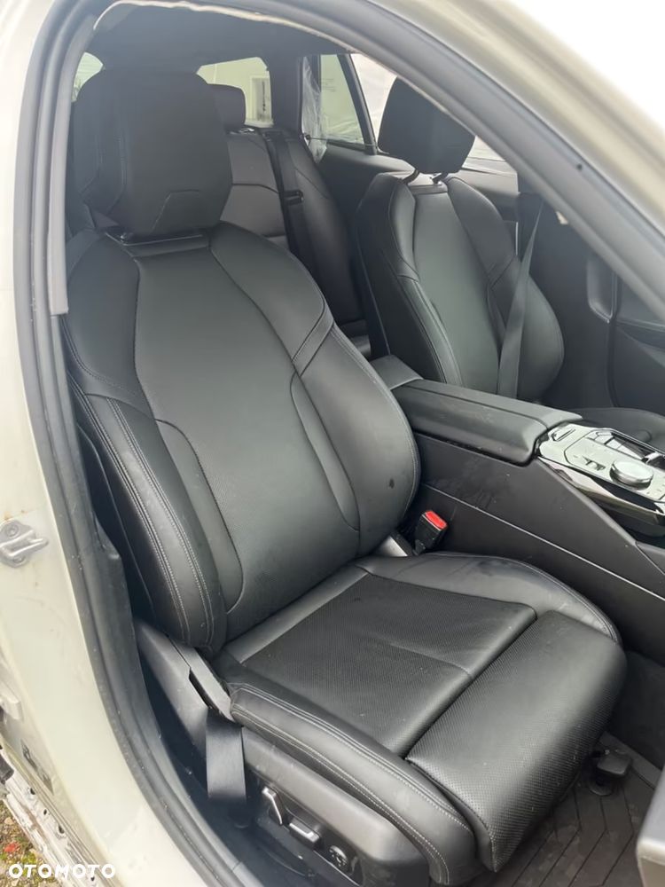 BMW Seria 5 520d xDrive mHEV - 7